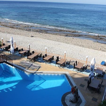 Pebble Beach Hotel Plomari Extérieur photo