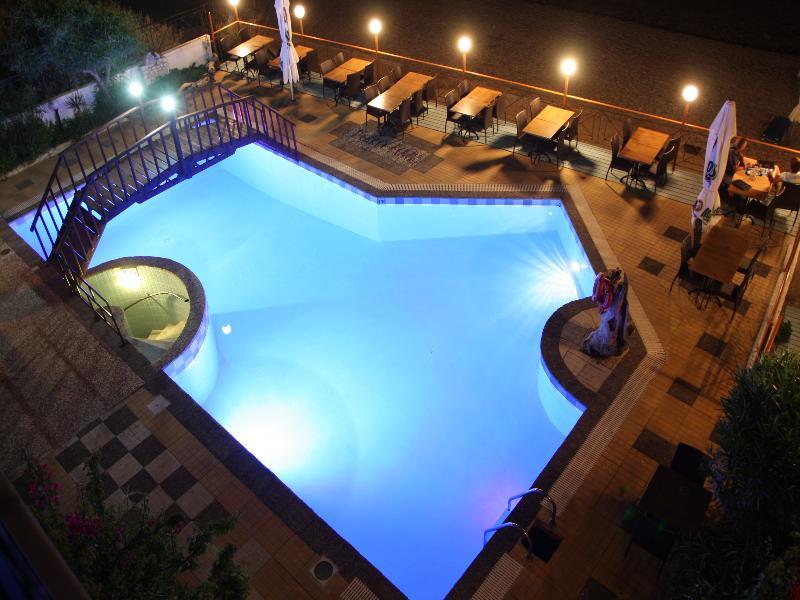 Pebble Beach Hotel Plomari Extérieur photo