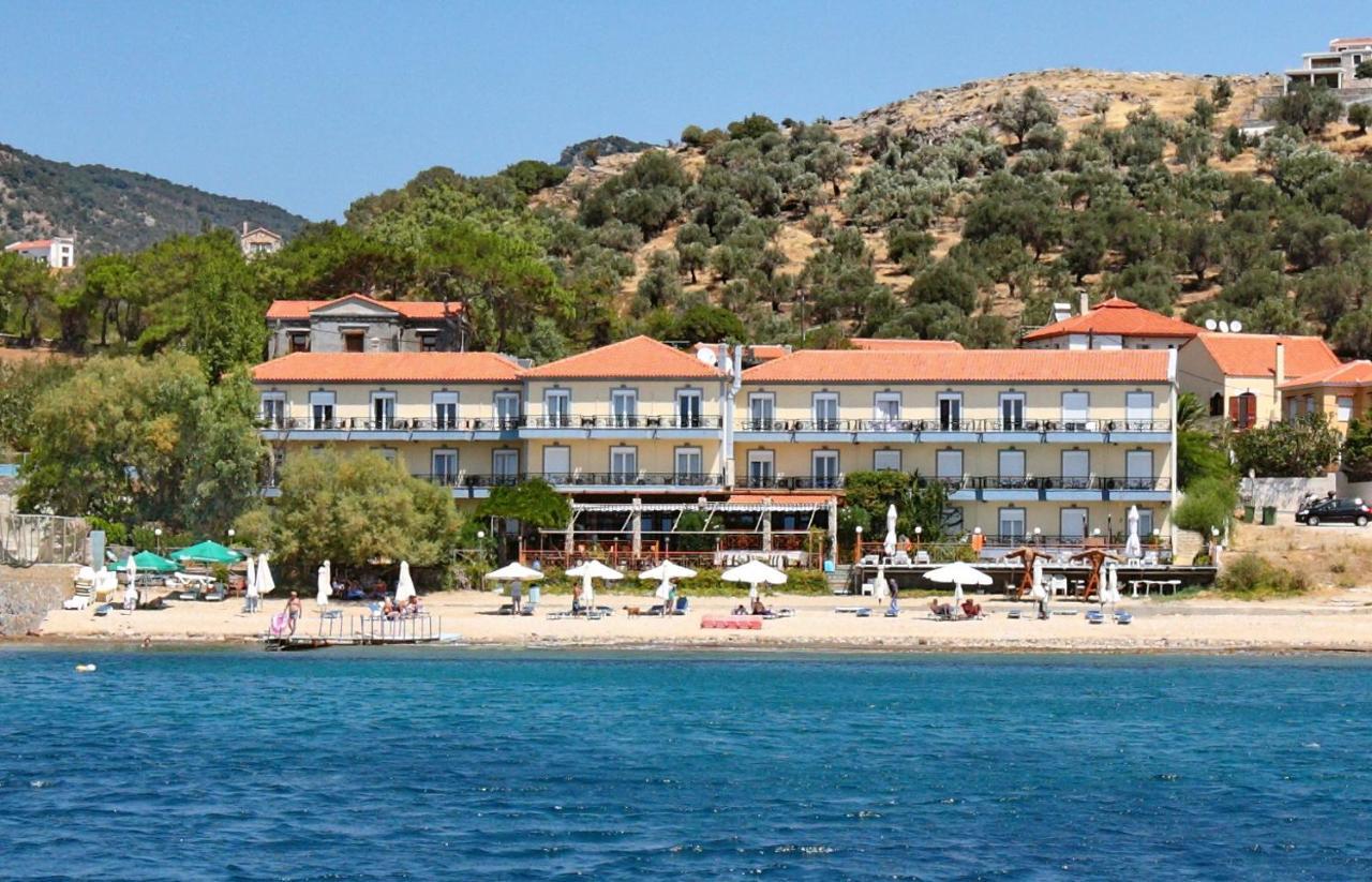 Pebble Beach Hotel Plomari Extérieur photo