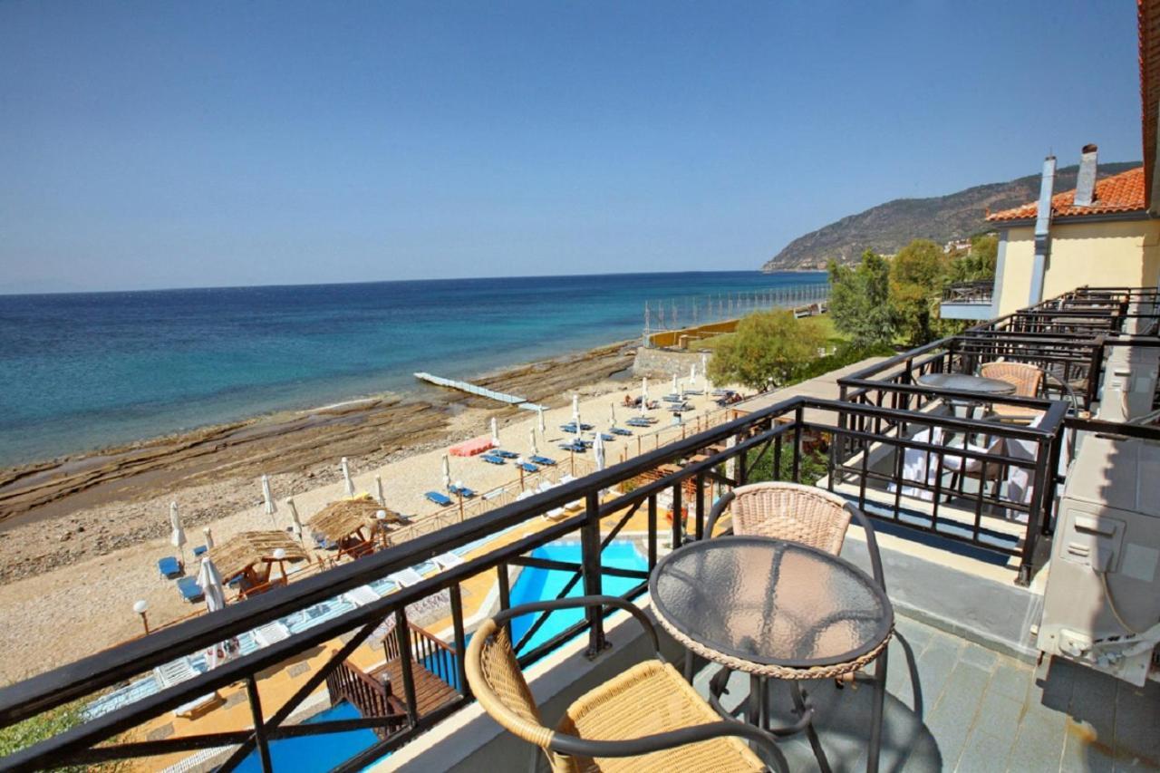 Pebble Beach Hotel Plomari Extérieur photo